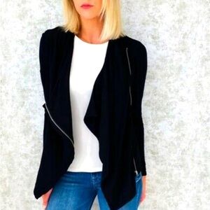 Aritzia Babaton Lightweight Zip Jacket Size Small